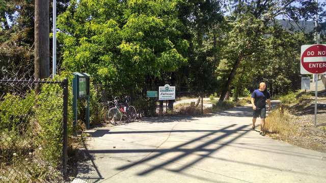 Start of the Rogue River Greenway